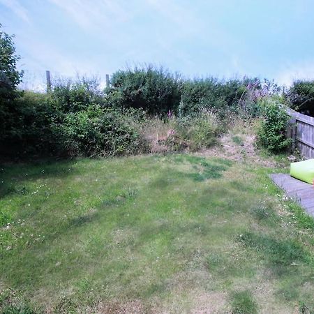 Villa Yr Hen Efail Ederyn Exterior foto